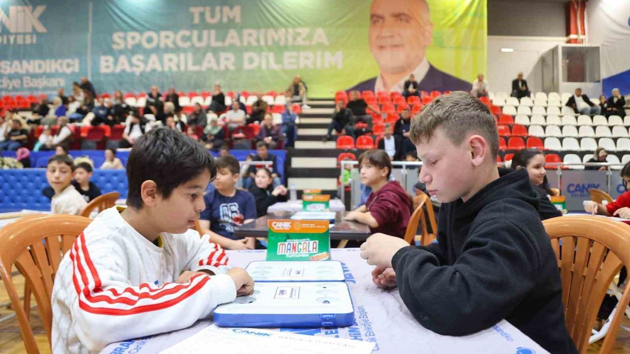 Canik’te 4. Geleneksel Mangala Turnuvası 'Bağımsız Gelecek' Temasıyla Düzenlendi
