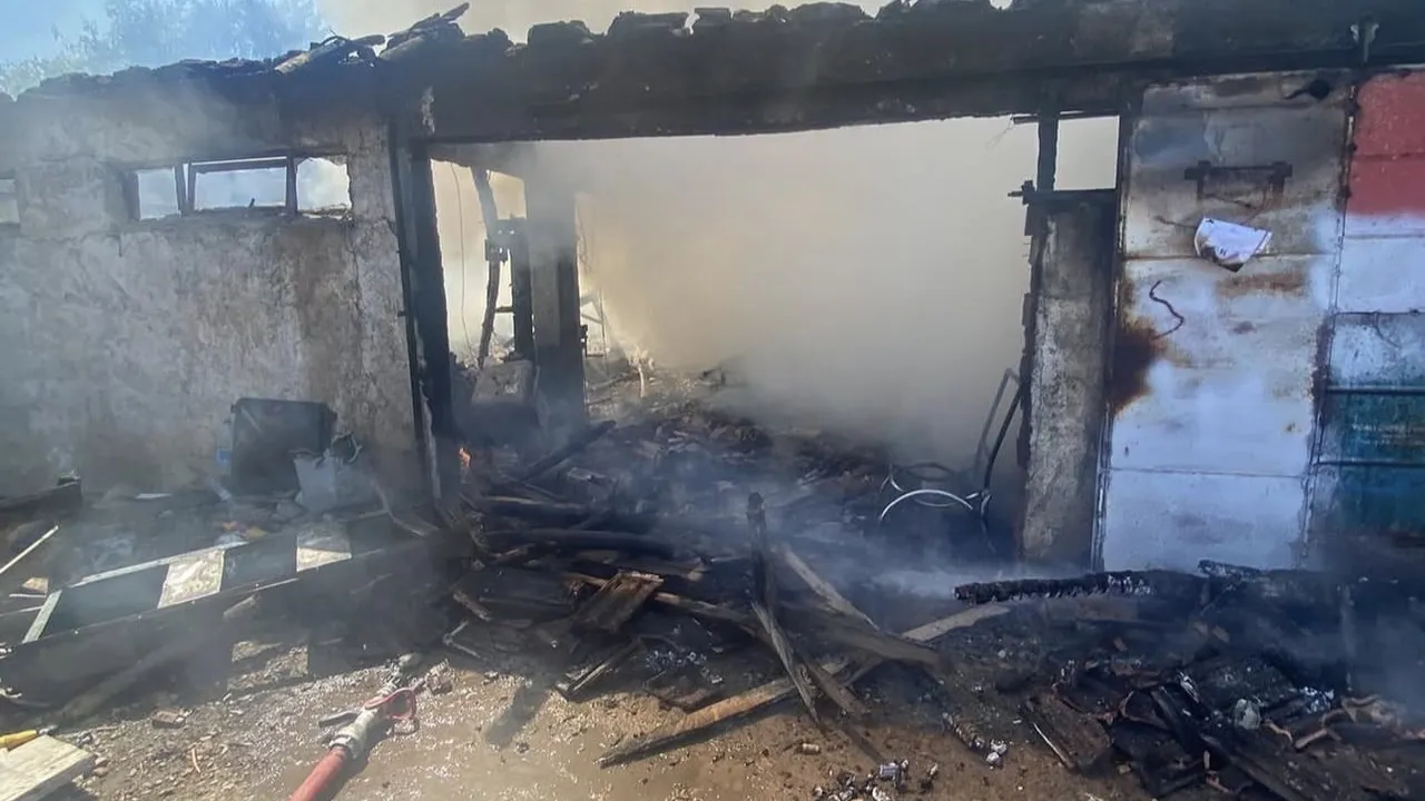 Çankırı Germece Köyünde Ev Yangını Kullanılamaz Hale Geldi