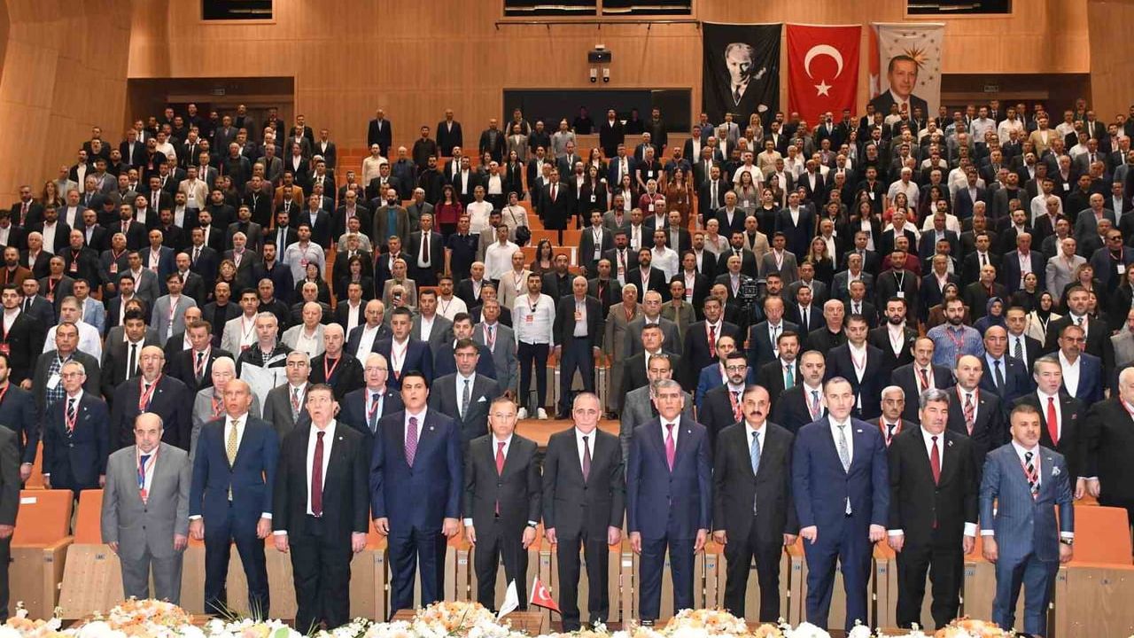 Cengiz Şimşek oybirliğiyle yeniden Gaziantep OSB Başkanı seçildi