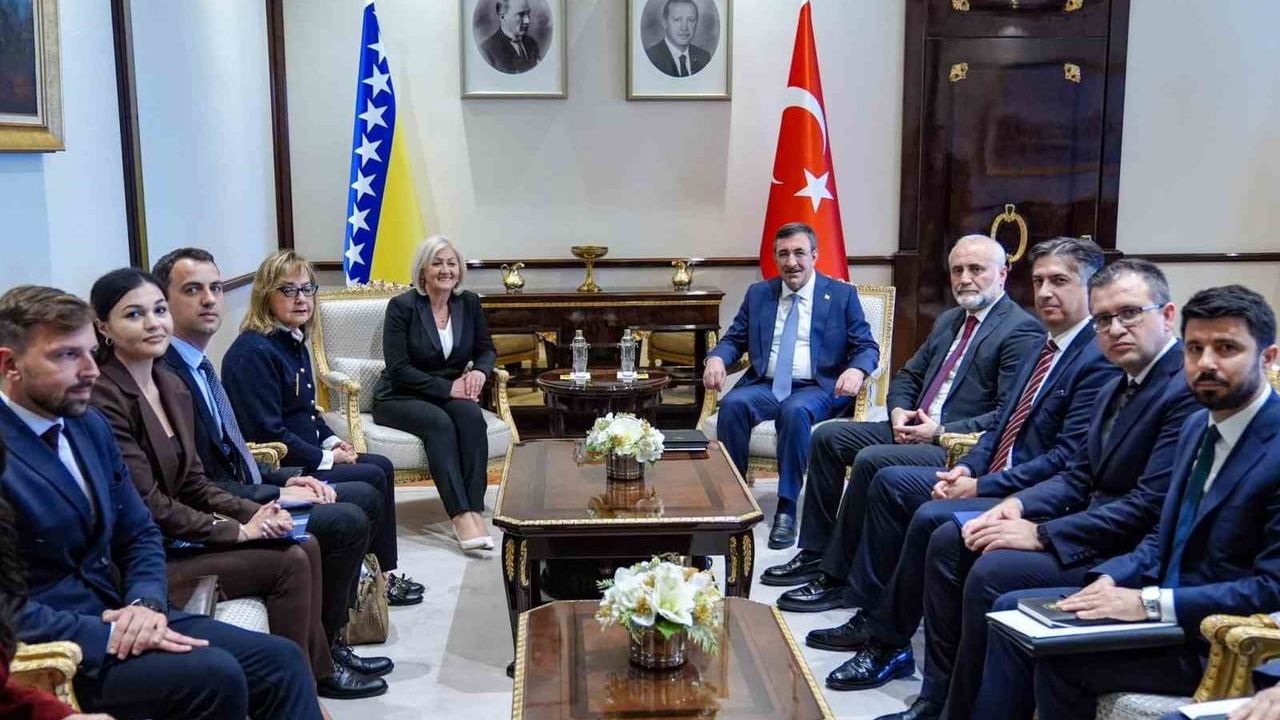 Cevdet Yılmaz: Bosna Hersek’in barış, istikrar ve refahı için dayanışma sürecek