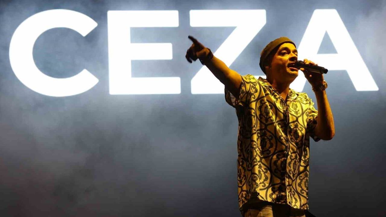 Ceza, Kocaeli'de EnFest'te on binlere unutulmaz gece yaşattı