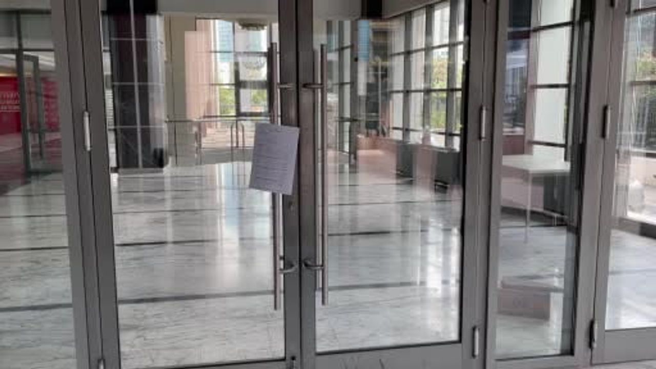 CHP Genel Merkezi girişine ‘mutlak butlan’ kararı asıldı
