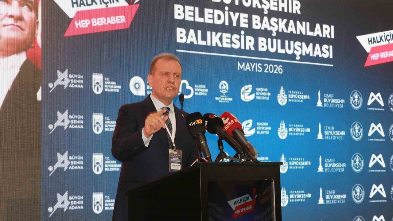 CHP'li Büyükşehir Belediye Başkanları Balıkesir'de Buluştu: İktidar Hedefi ve Yerel Yönetim Tartışmaları