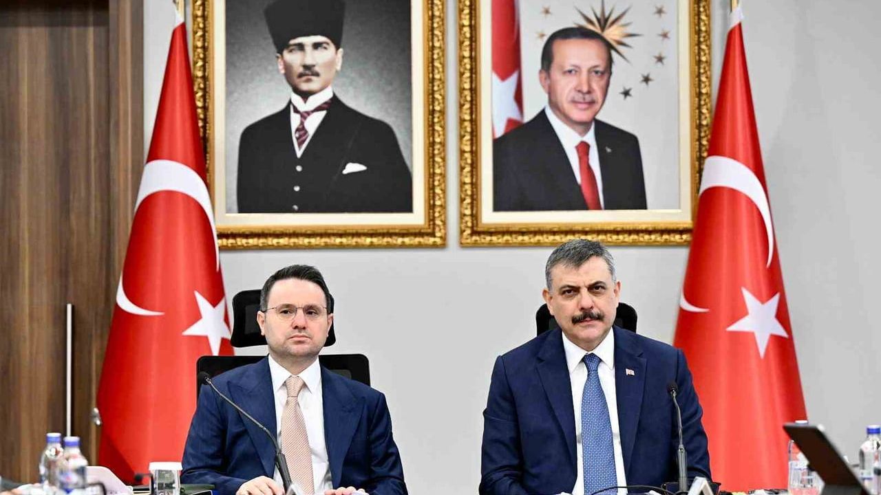 Çiftçi ve Gürlek 'Dolandırıcılıkla Mücadele Merkezi' Projesini Görüştü