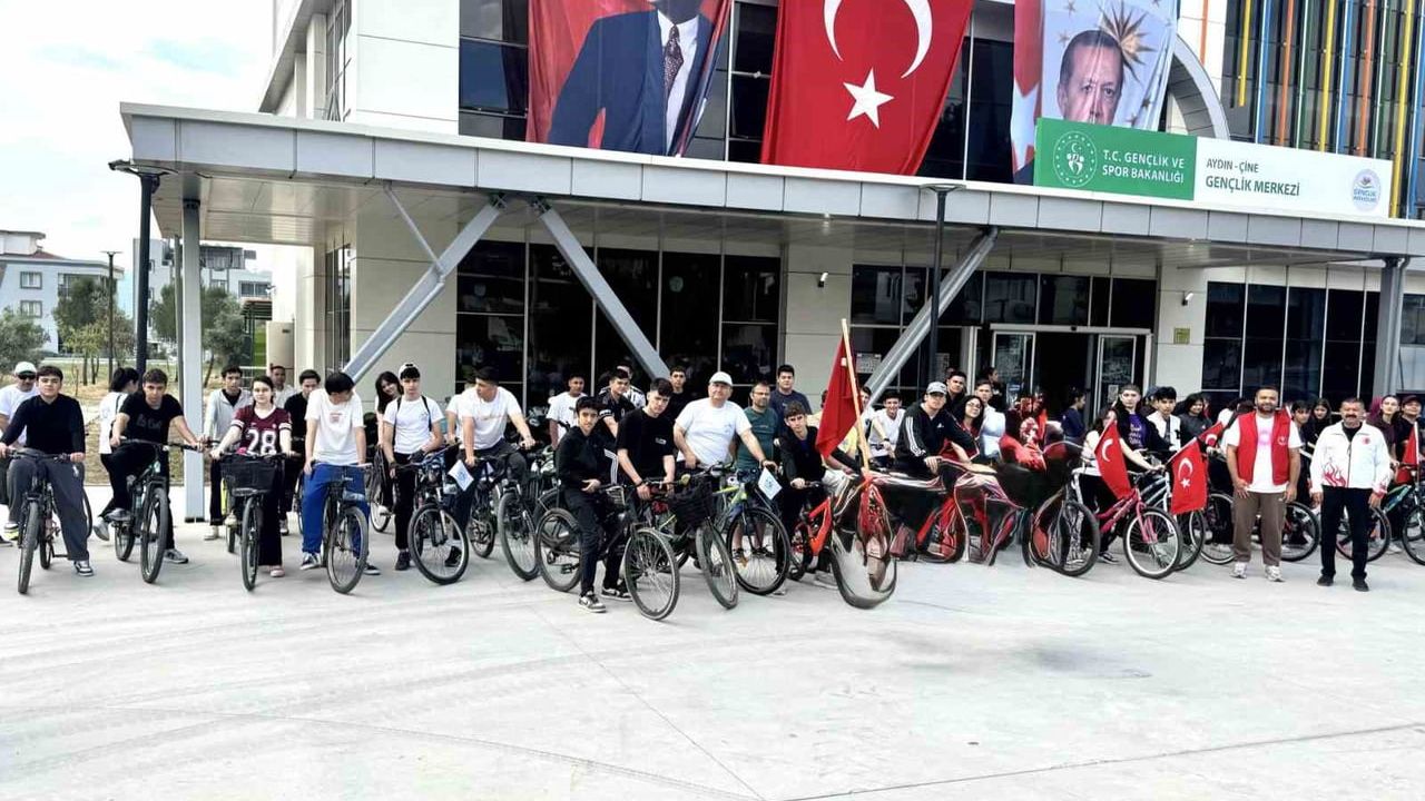 Çine’de Gençler Bisiklet Turu ile Sağlıklı Yaşama Vurgu Yaptı