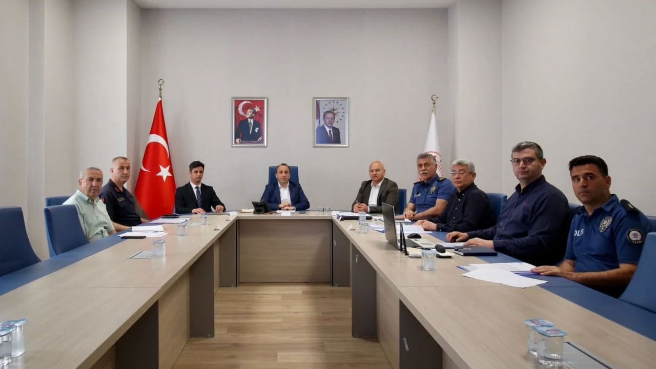 Çine'de 'Okul ve Çevre Güvenliği' toplantısında tedbirler ve koordinasyon ele alındı