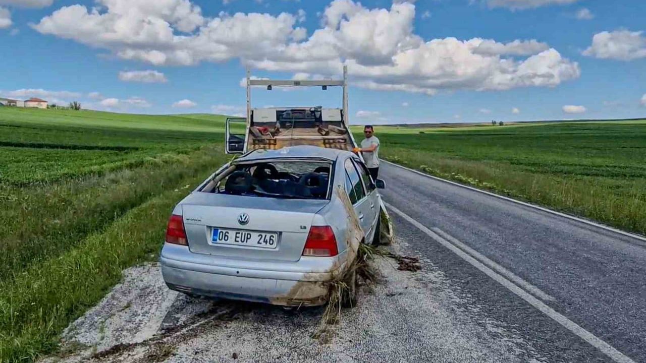 Çorum'da otomobil takla attı, sürücü yara almadan kurtuldu