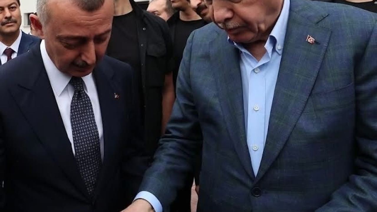 Cumhurbaşkanı Erdoğan’dan Kocaelispor Müzesi’ne imzalı forma