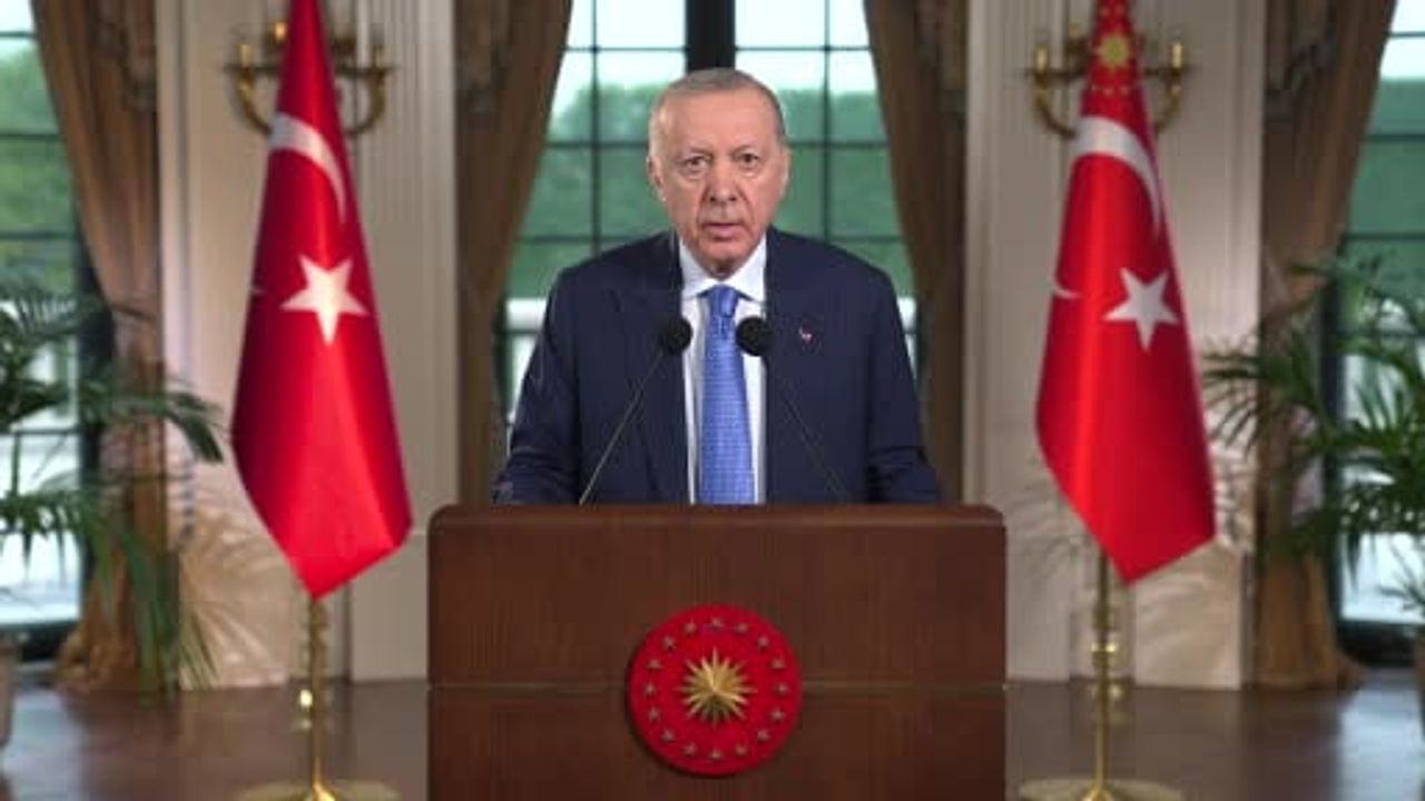 Cumhurbaşkanı Erdoğan, New York’taki 43. Türk Günü Yürüyüşüne Videolu Mesaj Gönderdi
