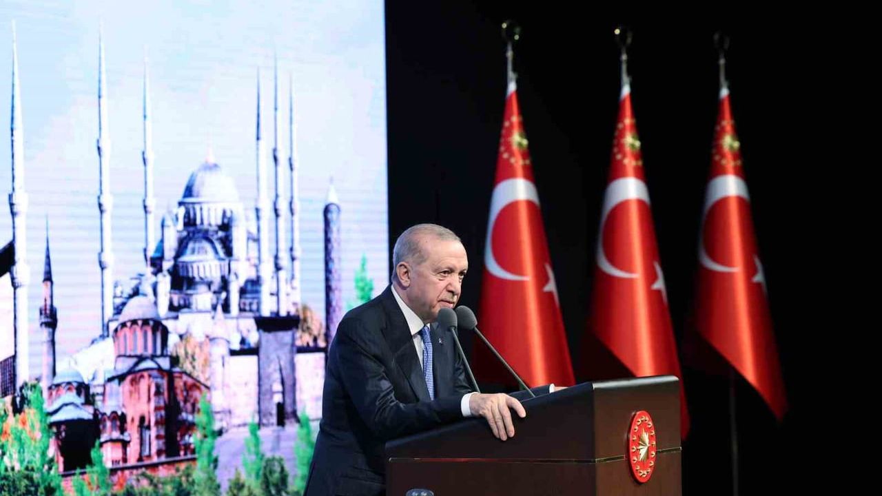 Cumhurbaşkanı Erdoğan: Vakıflar Haftası'nda 202 vakıf eserinin açılışı yapıldı, 377 eserin ihyası hedefleniyor