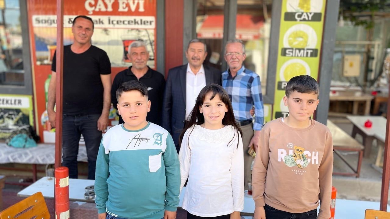Darende Belediye Başkanı Alican Bozkurt çarşı esnafını Kurban Bayramı'nda ziyaret etti