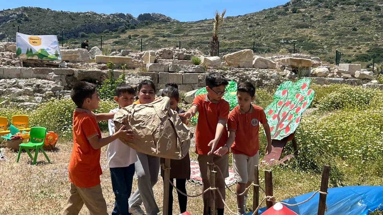 Datça'da öğrenciler Geleceğe İz Projesi etkinliğinde hünerlerini sergiledi
