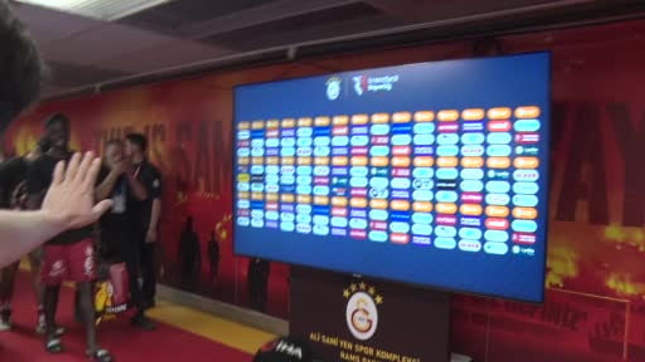 Davinson Sanchez: "Ülkedeki en iyi takımın hangisi olduğunu gösterdik" — Galatasaray 33. haftada şampiyon