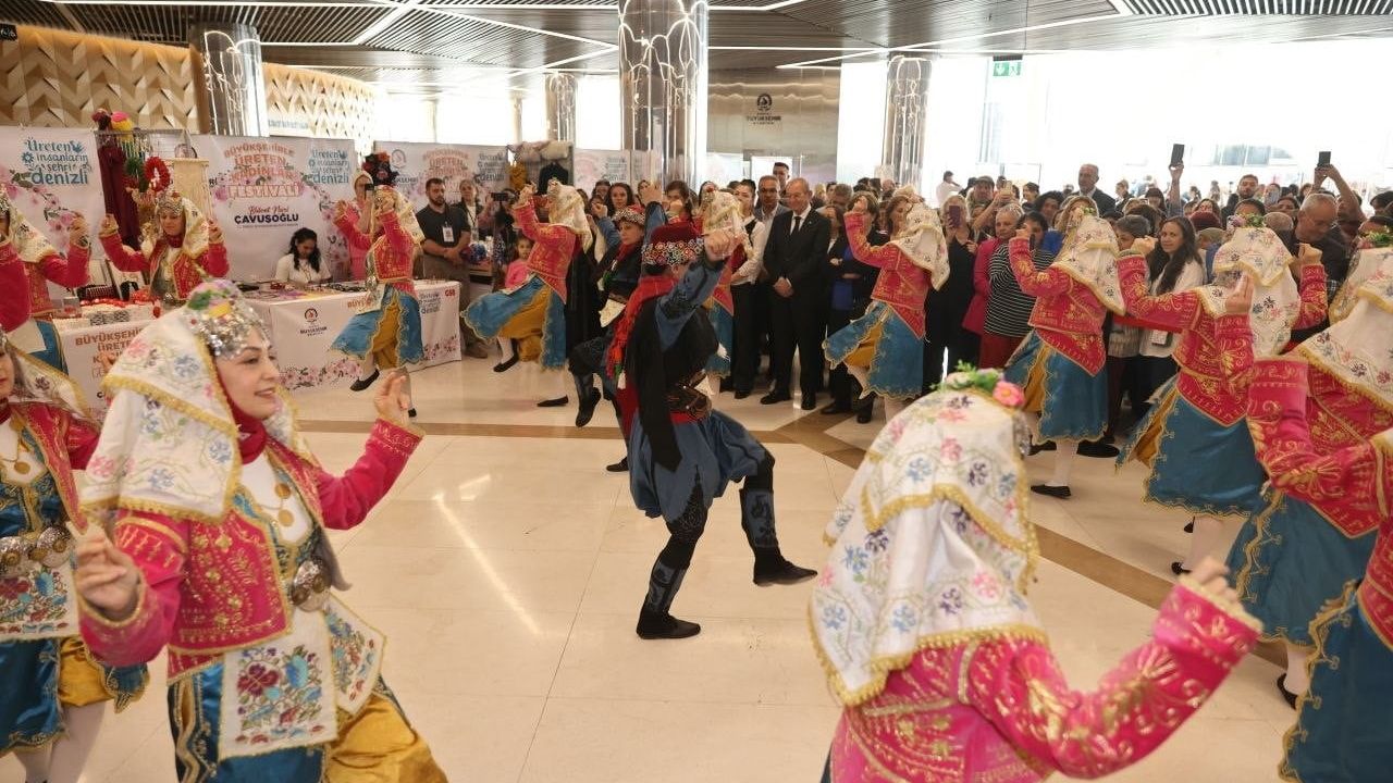 Denizli'de 'Büyükşehirle Üreten Kadınlar Festivali' 258 standla açıldı