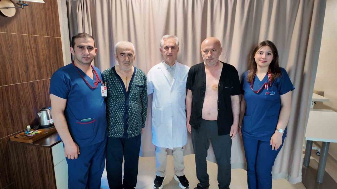 Denizli’de Prof. Dr. Kemalettin Erdem tarafından gerçekleştirilen iki başarılı bypass ameliyatı