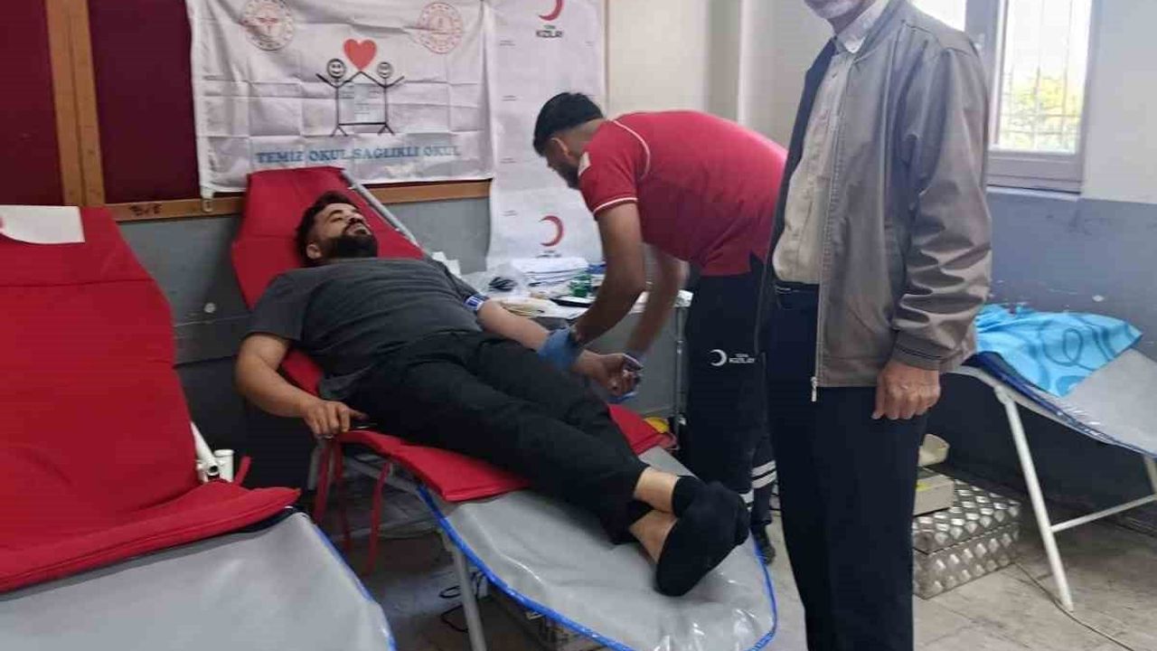 Dicle’de okullarda kan bağışı kampanyası düzenlendi