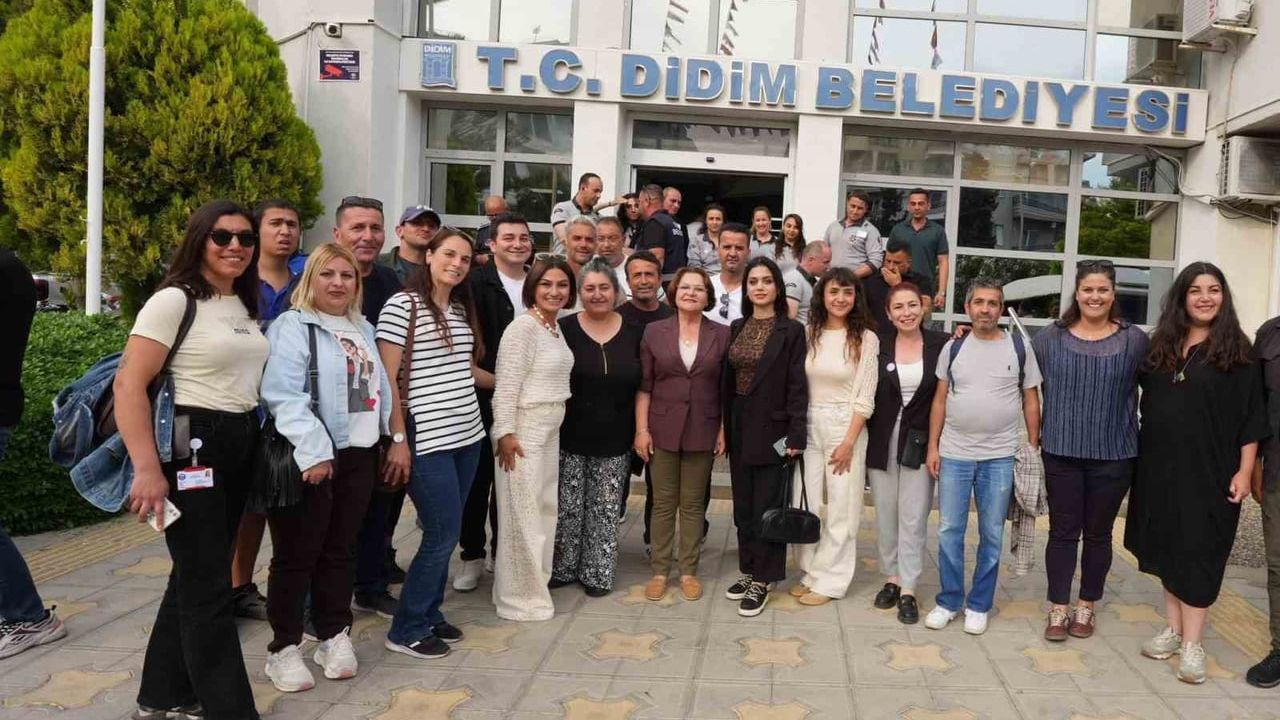 Didim Belediyesi'nde Kurban Bayramı bayramlaşması: Başkan Hatice Gençay personelle bir araya geldi