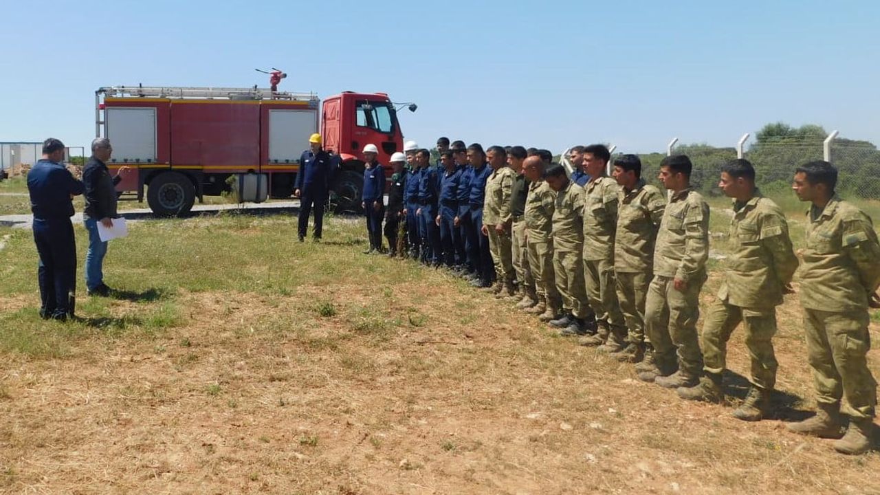 Didim'de askeri personele Orman ve Kırsal Alan Yangınları ile Mücadele Eğitimi verildi