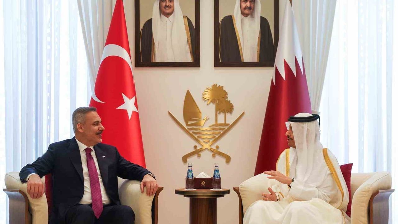 Dışişleri Bakanı Hakan Fidan Doha’da Katarlı Mevkidaşı Al Thani ile Görüştü