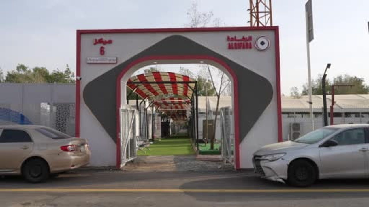 Diyanet, Arafat'ta klimalı çadırlar kurdu; kavurmalı pilav ikramı yapılacak