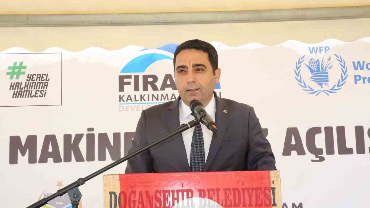 Doğanşehir'de Ortak Tarım Makineleri Parkı Açıldı: Buğday Değer Zinciri Güçleniyor