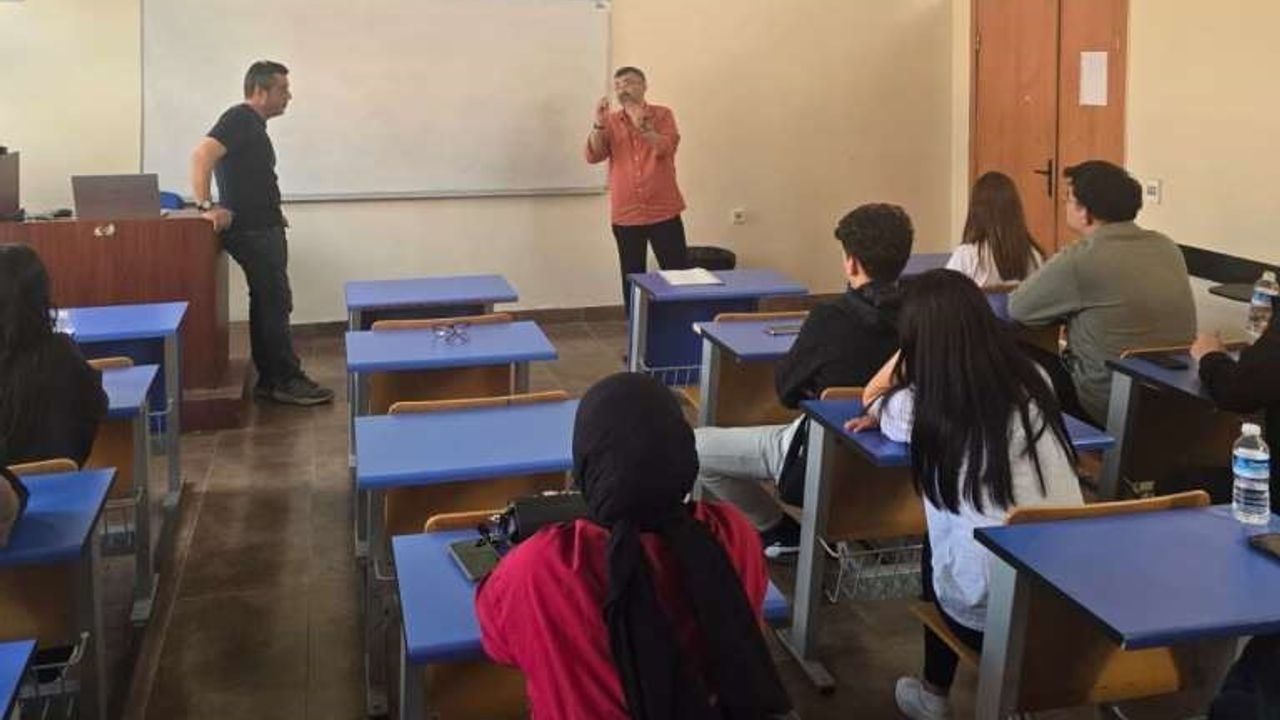 DPÜ Domaniç Hayme Ana MYO'da SGK veri girişi uygulamalı eğitimi