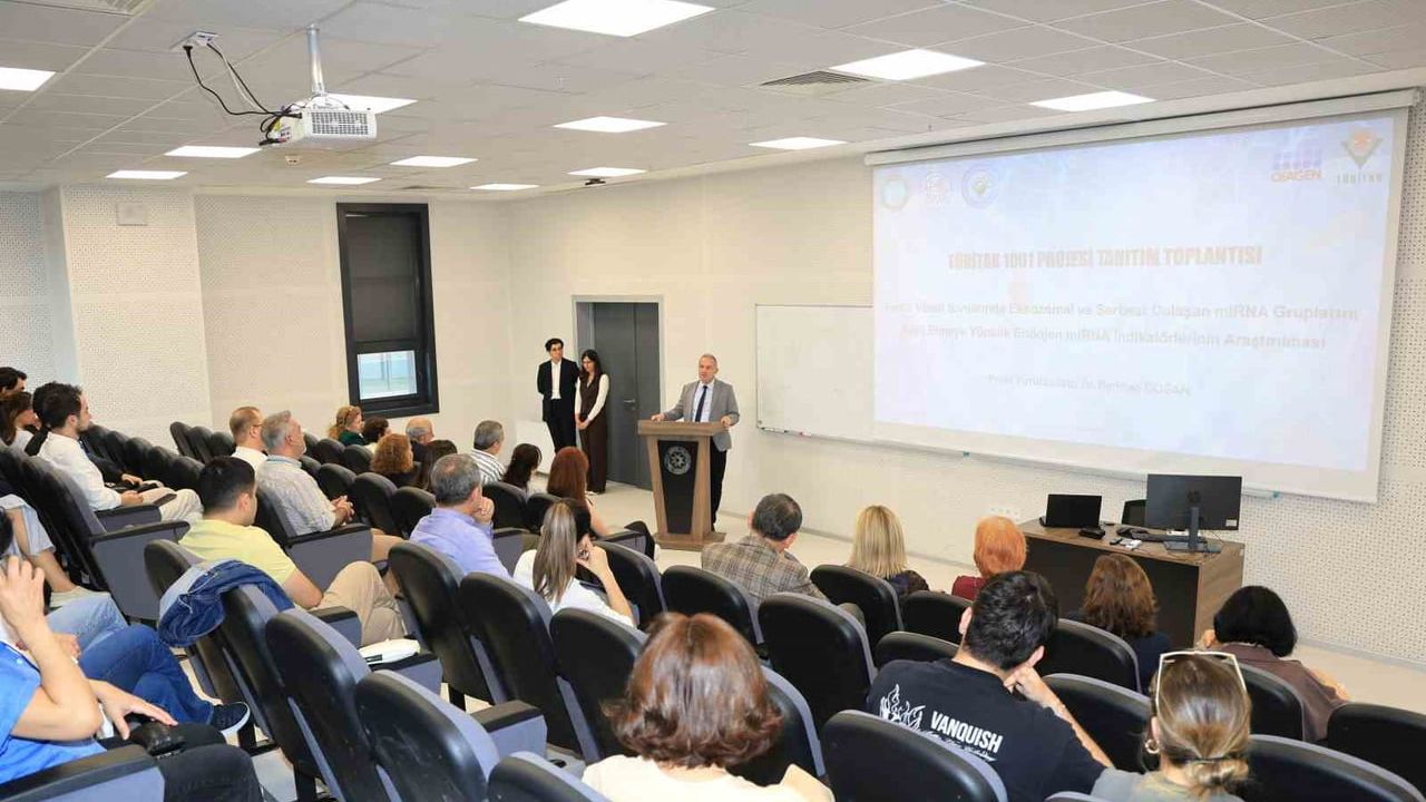 Dr. Berkcan Doğan’ın TÜBİTAK 1001 Destekli miRNA Projesi BUÜ’de Tanıtıldı