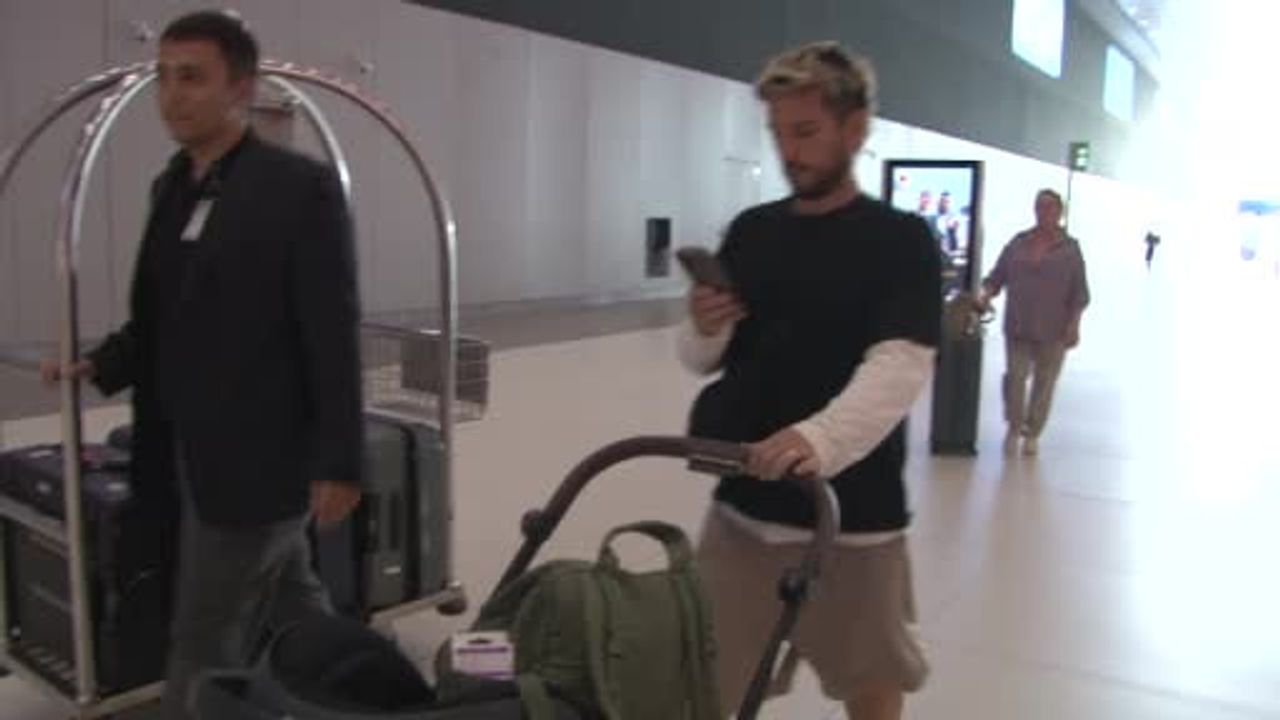 Dries Mertens ve ailesi İstanbul’a geldi — Antalyaspor maçı öncesi destek için