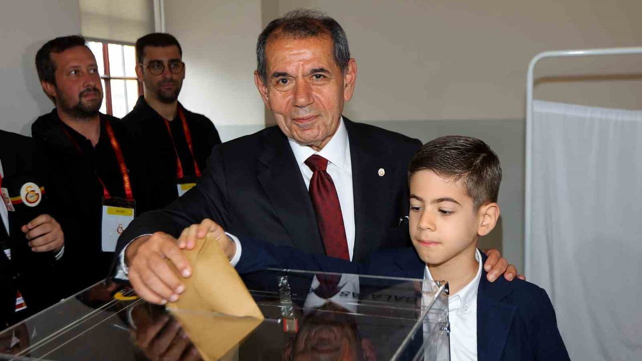Dursun Özbek oyunu 1 numaralı sandıkta kullandı