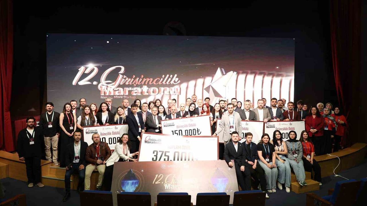 Düzce'de 12. Girişimcilik Maratonu tamamlandı: 375 bin TL ödül dağıtıldı