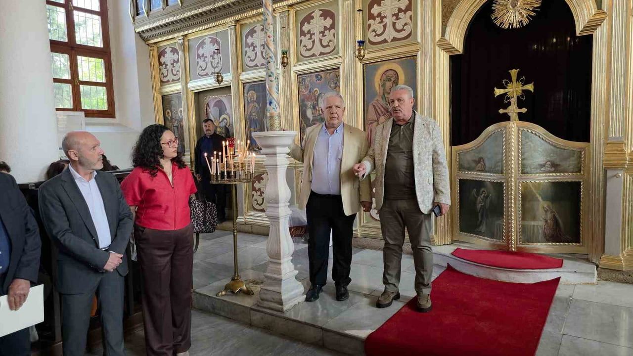 Edirne'de Sveti Georgi Kilisesi'nde Bulgarca-Yunanca ibadet dili tartışması