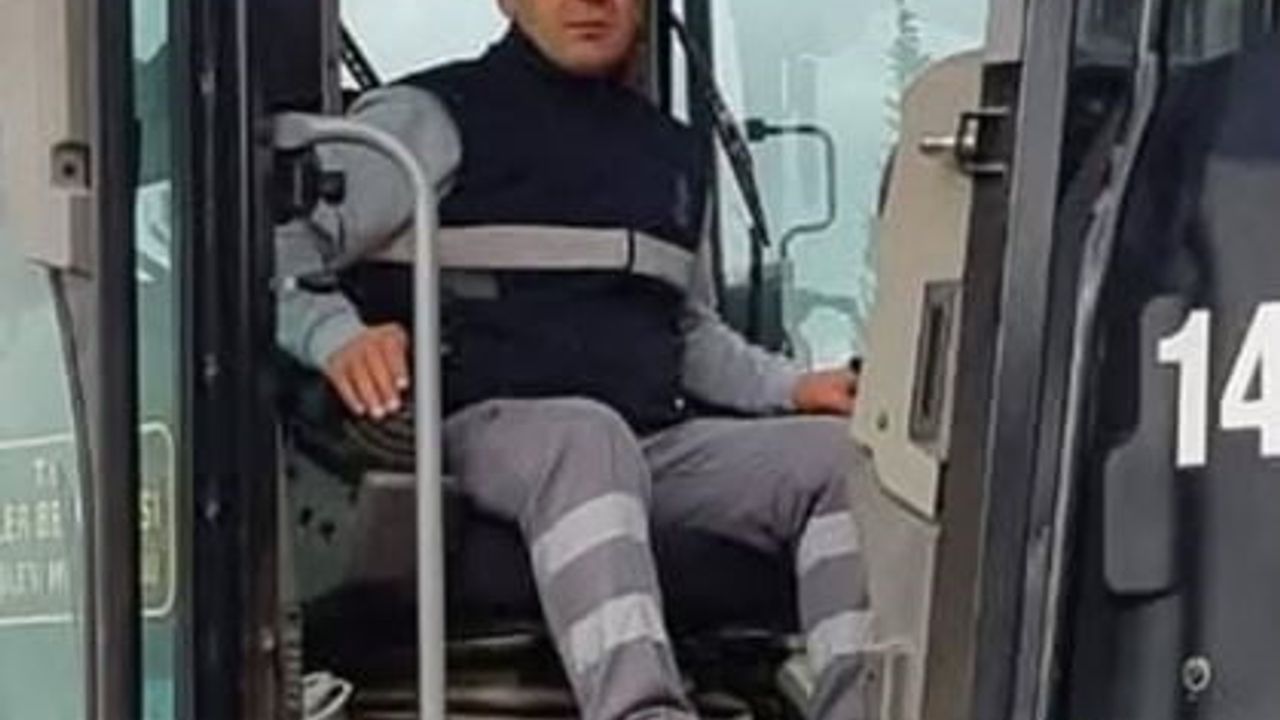 Efeler Belediyesi greyder operatörü Barış Aydemir hayatını kaybetti