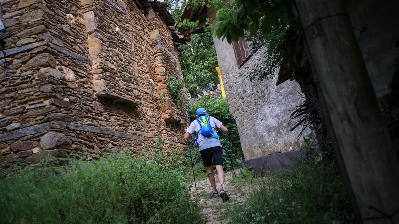 Efeler Yolu Ultra Trail, 16-17 Mayıs'ta Birgi'de — 8 ülkeden 264 sporcu