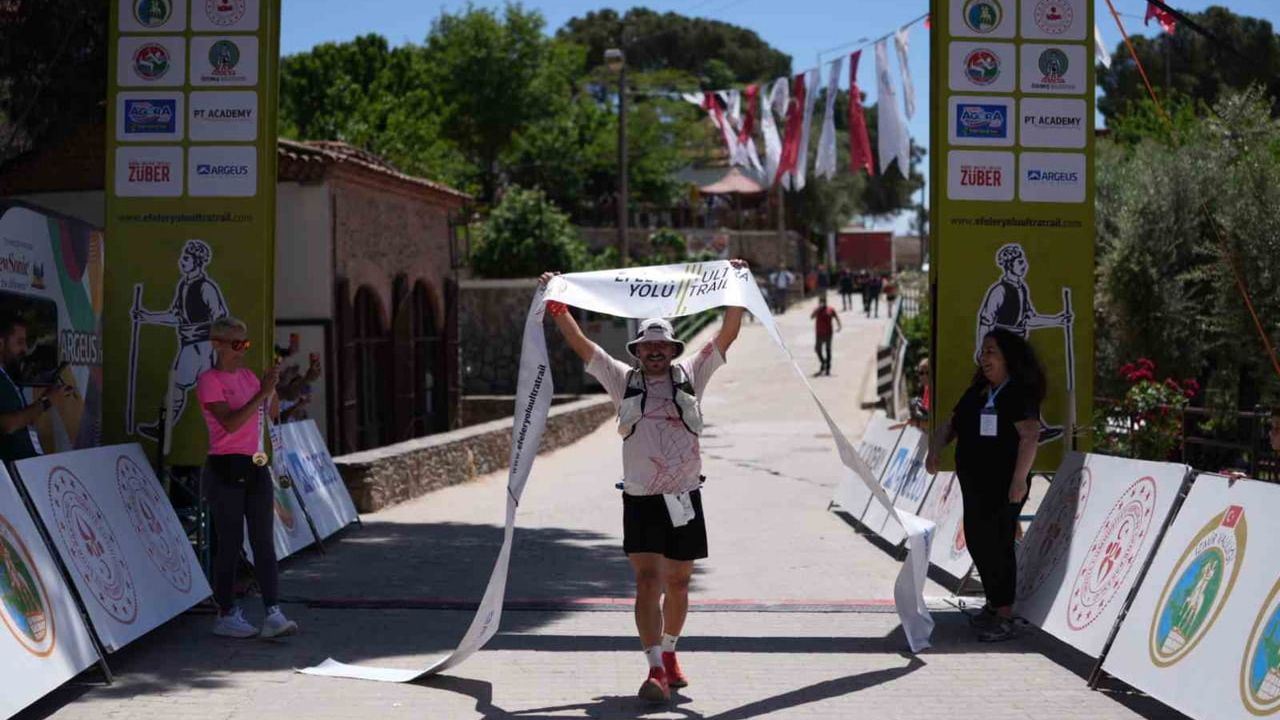 Efeler Yolu Ultra Trail İzmir Ödemiş'te başladı: 50K ve 30K etaplarının galipleri belli oldu