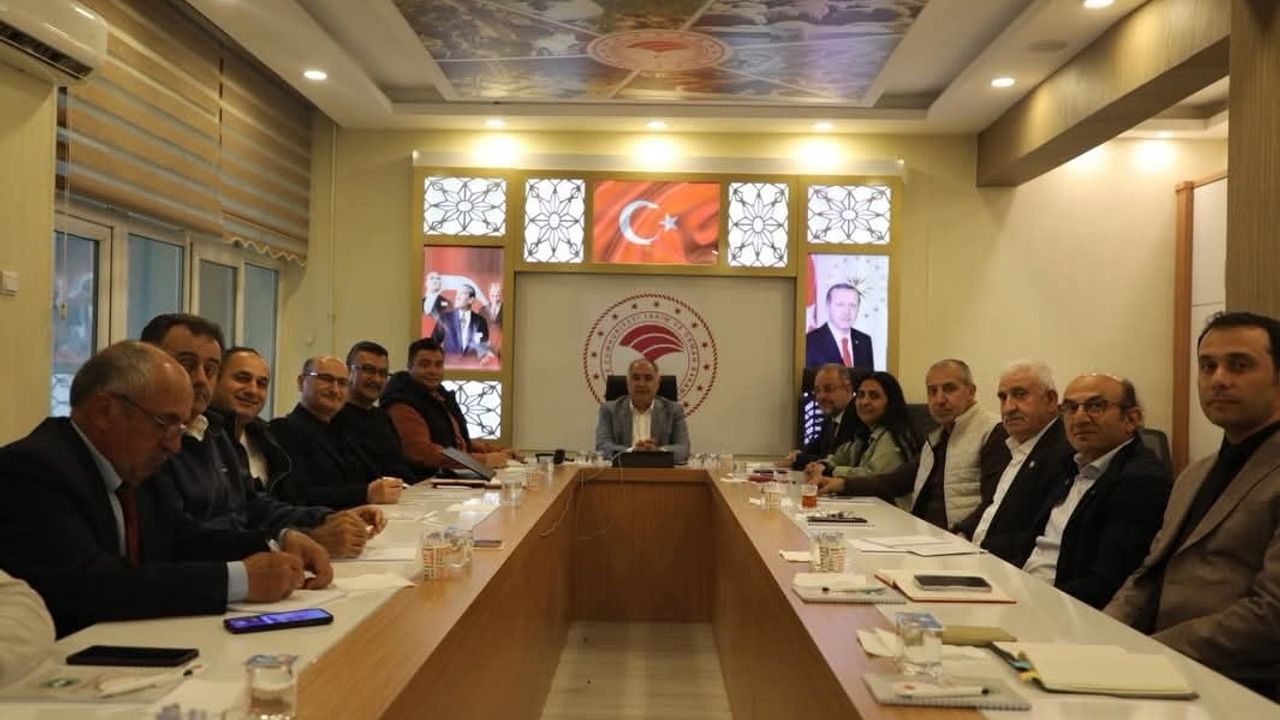 Elazığ’da meyvecilik sektörü değerlendirme toplantısı gerçekleştirildi