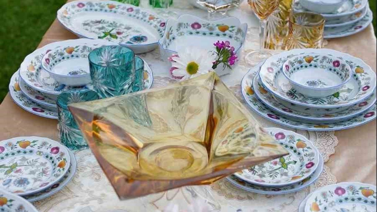 Elsa Crystal'dan 'Geleceğe Nefes' ile fidan seferberliği