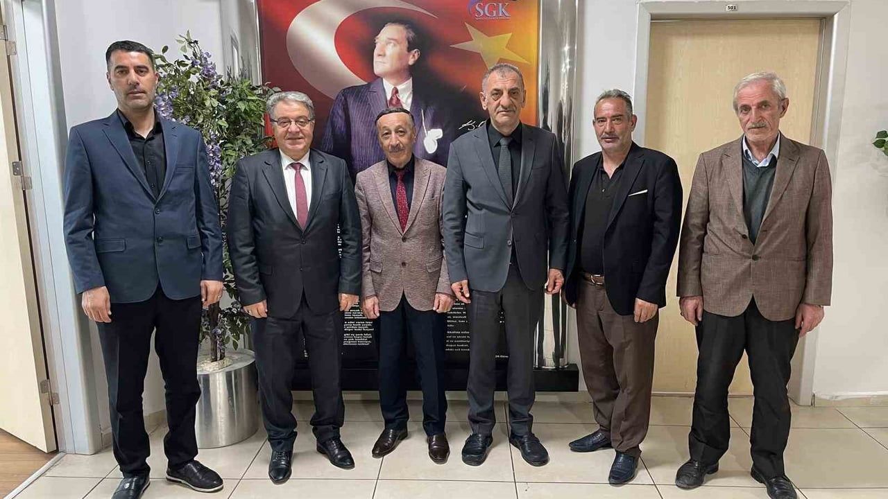 Emeklilerden SGK Erzurum İl Müdürlüğü’ne Sosyal Güvenlik Haftası Ziyareti