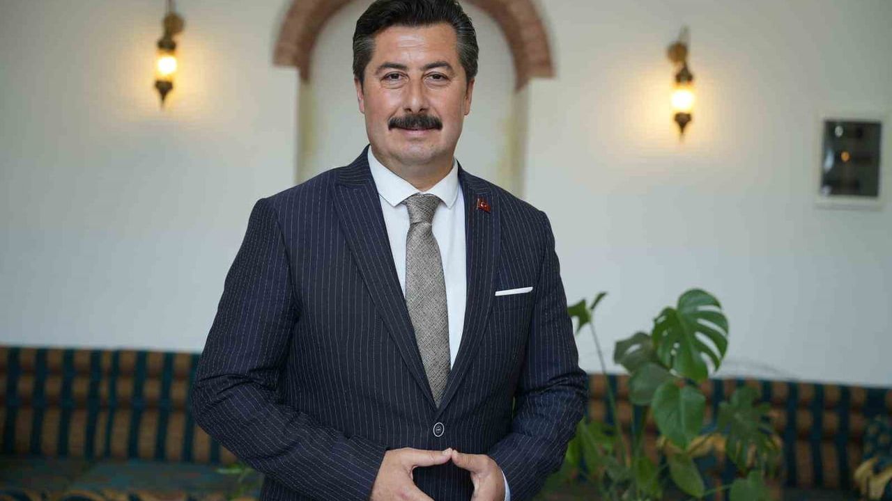 Ercan Özel: Yenişehir'de ekipler bayram boyunca 24 saat görev başında