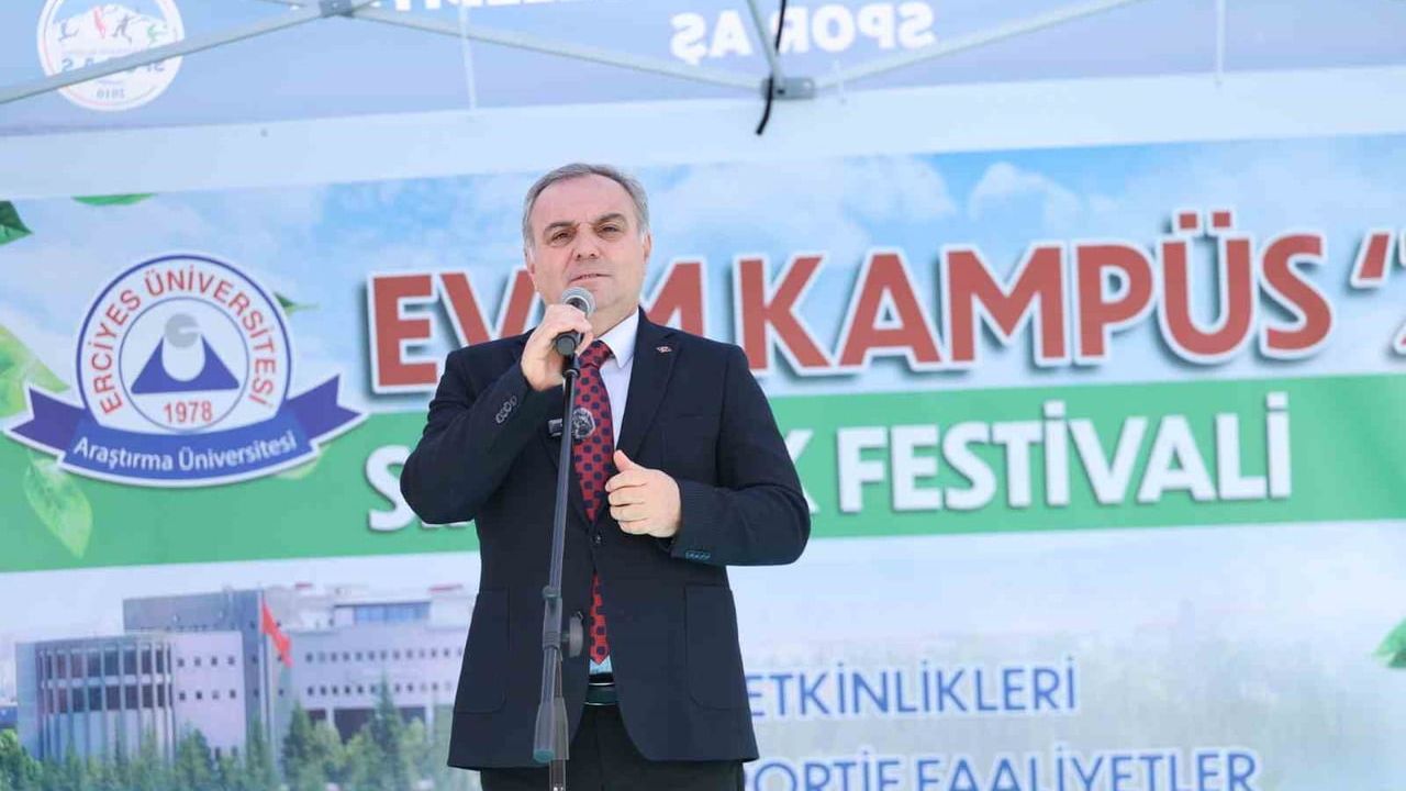 Erciyes Üniversitesi'nde 'Evim Kampüs’26' Sıfır Atık Temalı Festival Başladı