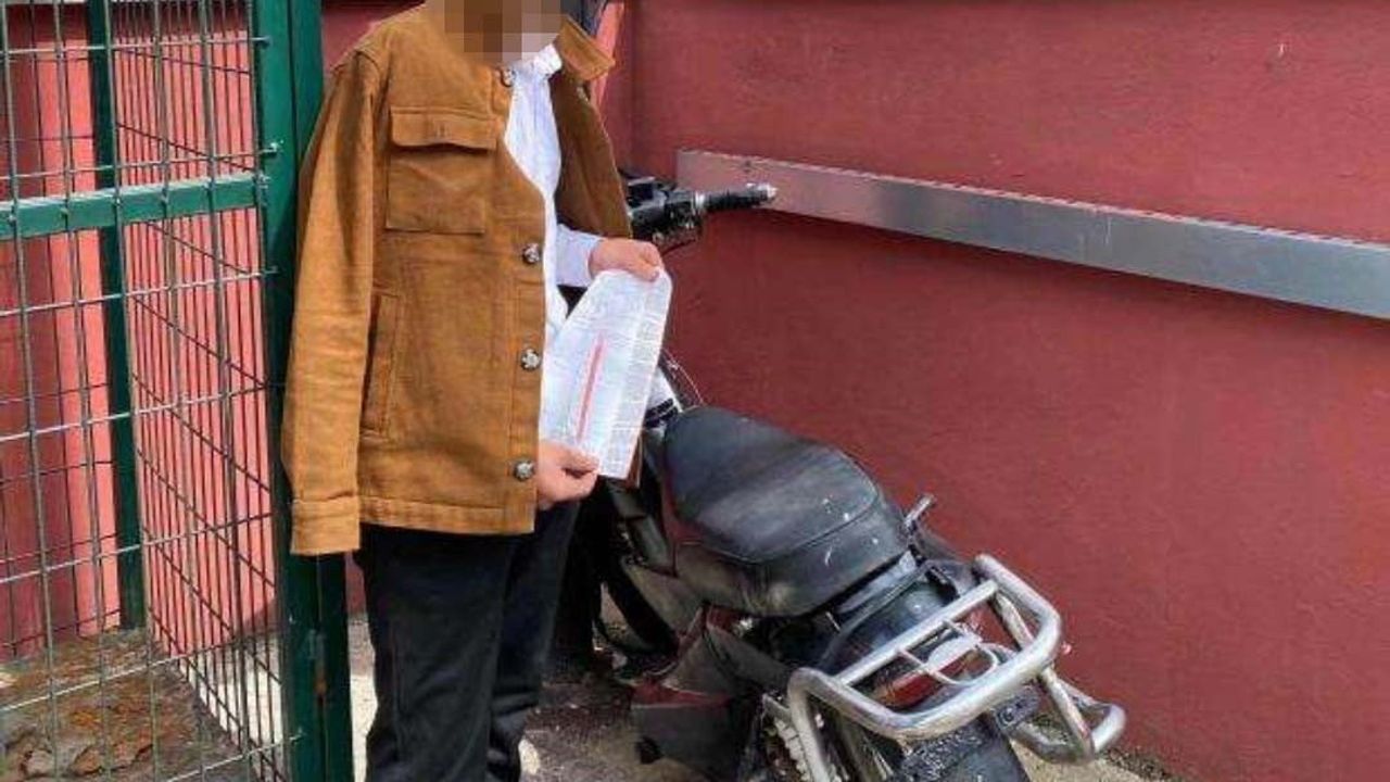 Erfelek'te ehliyetsiz ve plakasız motosiklet sürücüsüne 286 bin TL idari para cezası