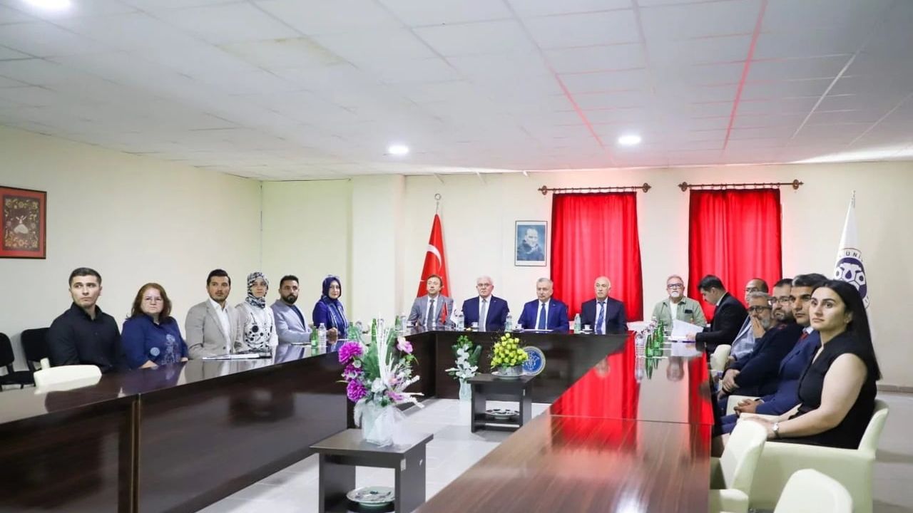 Erzincan Binali Yıldırım Üniversitesi'nde Kemaliye ve İliç MYO'larında kalite güvencesi çalışmaları değerlendirildi