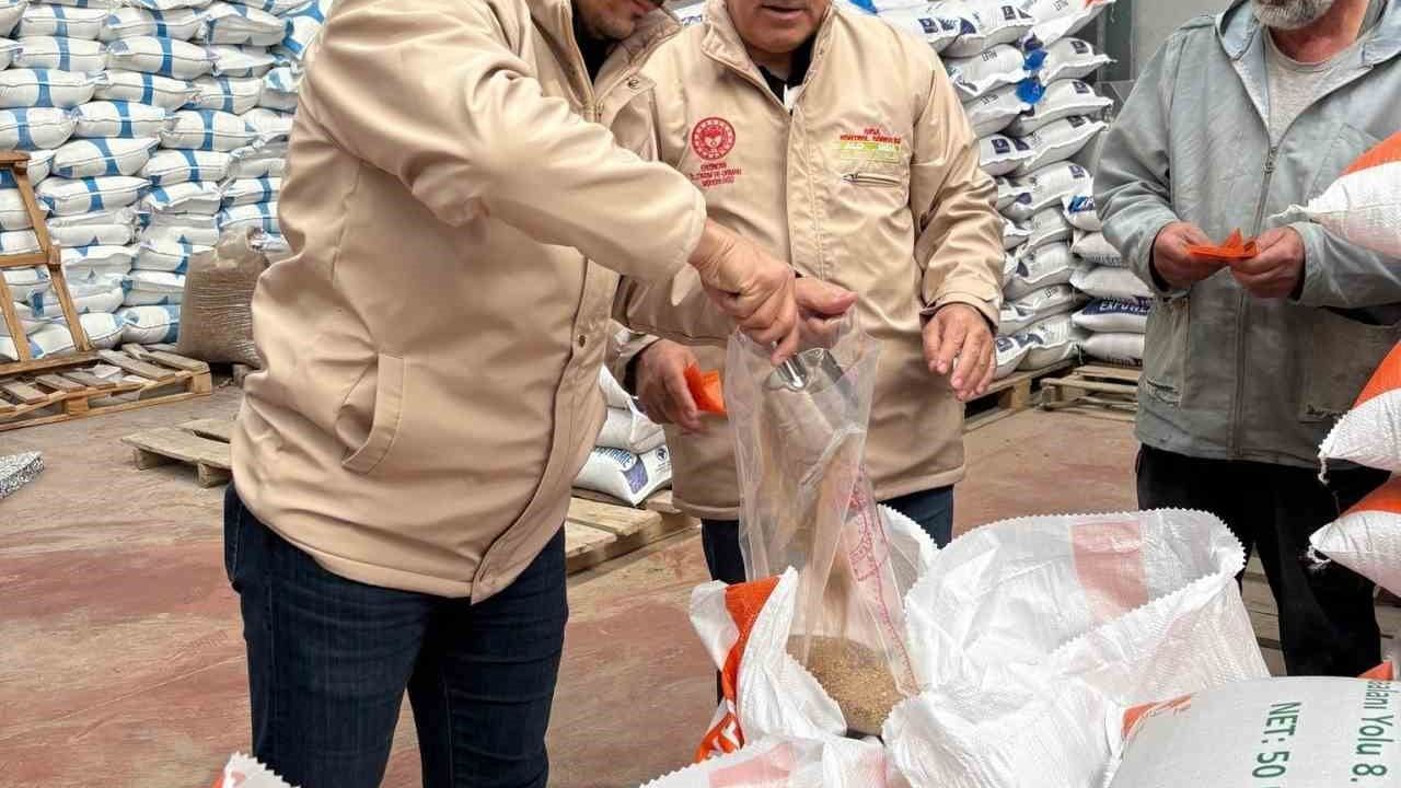 Erzincan'da yem üretimi ve satışına yönelik denetimler sürüyor