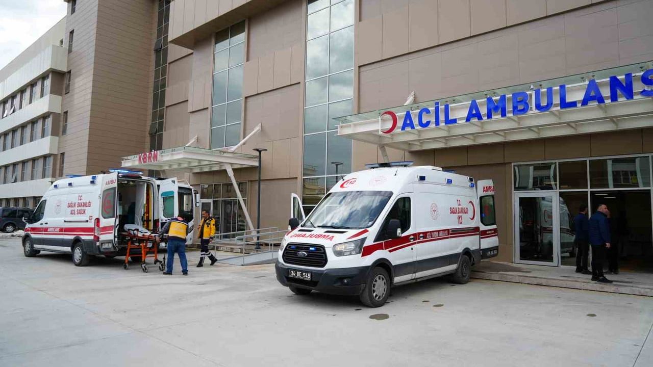 Erzincan Toplum Sağlığı Merkezi Doktoru Orhan Karakaş Evinde Ölü Bulundu