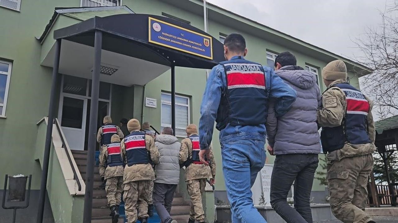 Erzurum'da 1 ayda 73 düzensiz göçmen yakalandı