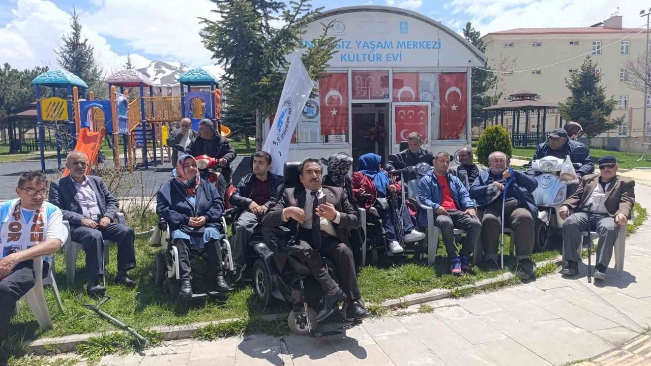 Erzurum'da Engelliler Haftası: Hak Temelli Sosyal Politikalar Çağrısı