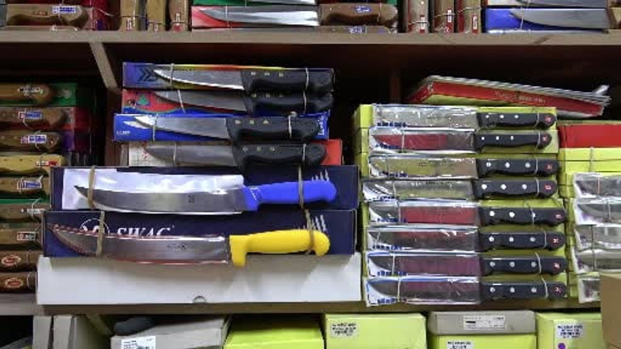 Erzurum'da Kurban Bayramı Öncesi Bıçak Bileme Dükkanlarında Yoğunluk