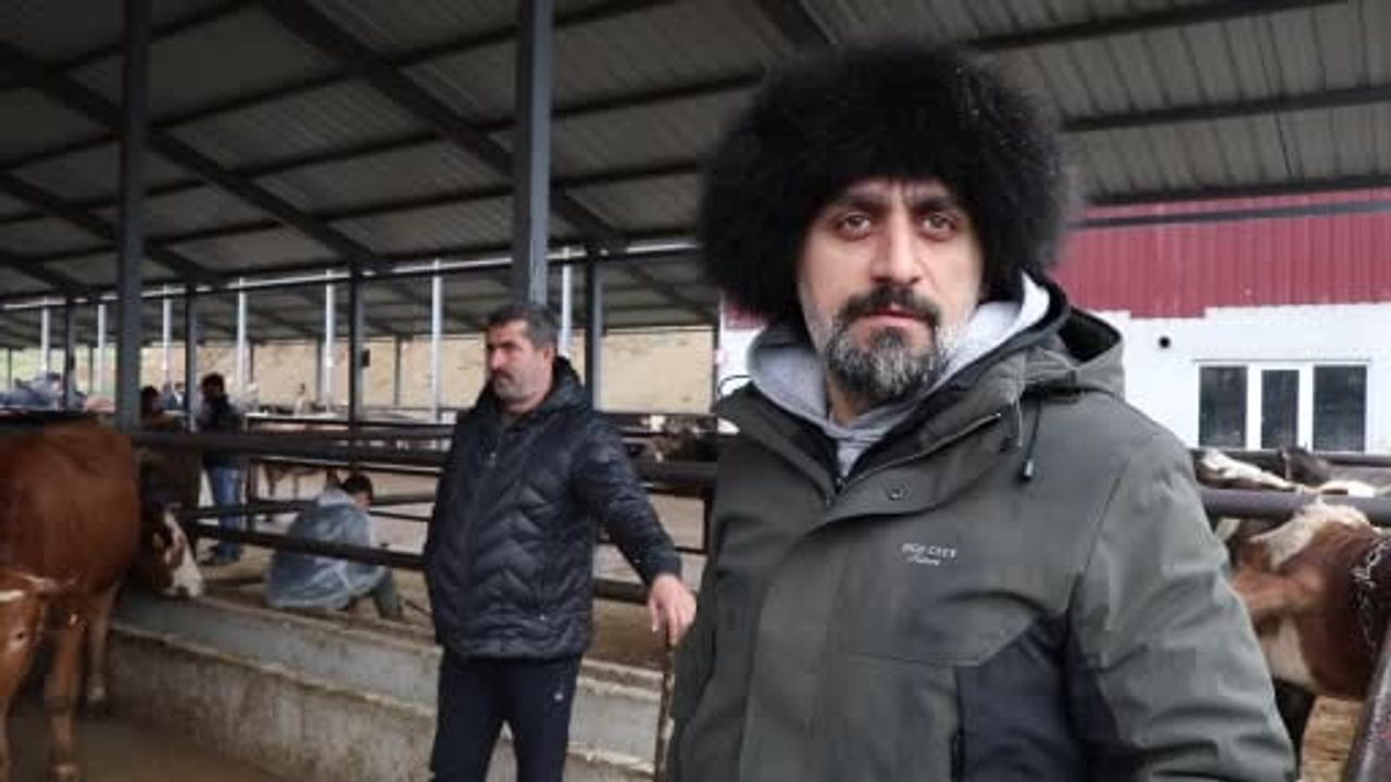 Erzurum'da Kurban Bayramı Öncesi Bıçakçıların Yoğun Mesaisi
