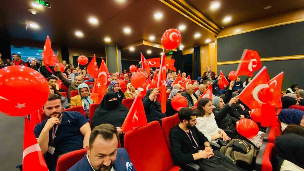 Erzurum'da "Sevgi Varsa Engel Yoktur" programı: Engelli bireylerin yetenekleri sahnede