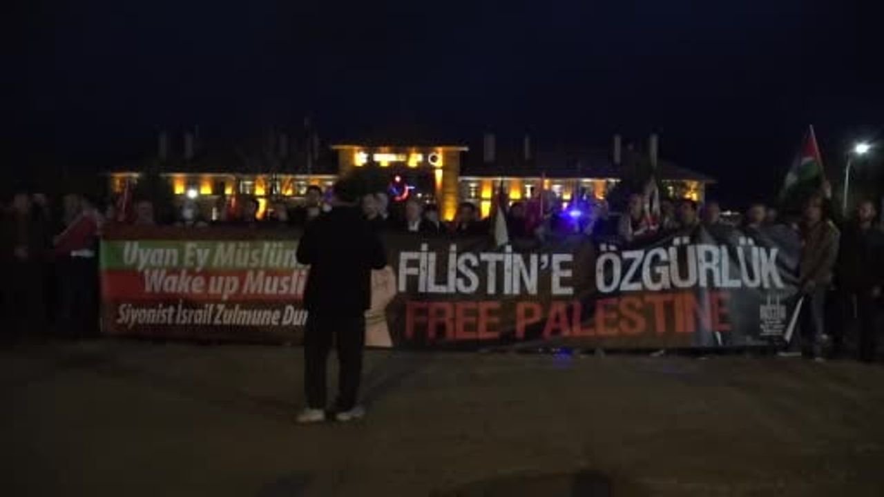 Erzurum'da Sumud Filosu'na Destek İçin Araç Konvoyu