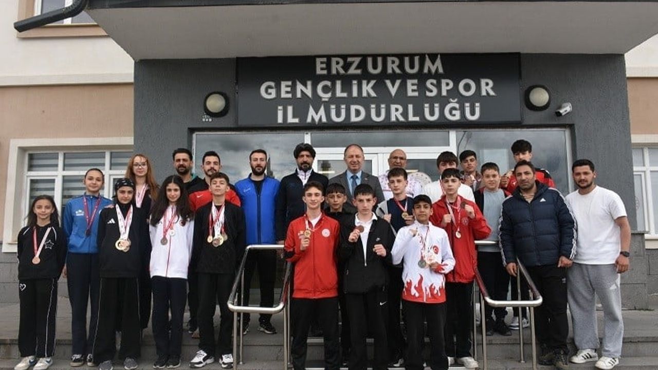 Erzurum'da tekvando başarısı ikiye katlandı